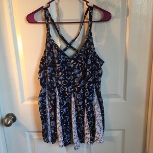 Torrid babydoll swing floral blouse size 1